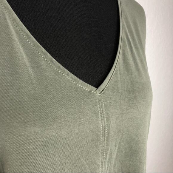 WHBM army olive green v neck top size Extra Large XL - Picture 6 of 11